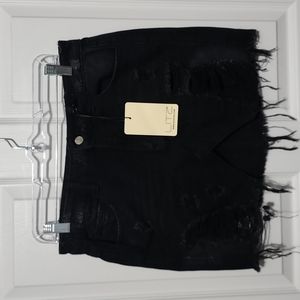LITZ  black distressed skirt size Medium new with tags